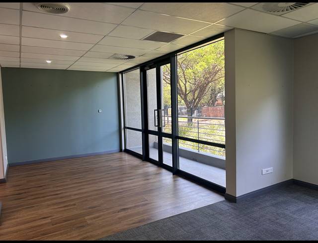 217M² OFFICE TO LET IN MENLYN